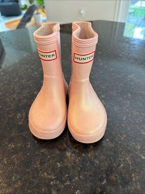 Hunter Pink Girls' Mid-Calf Rain Boots